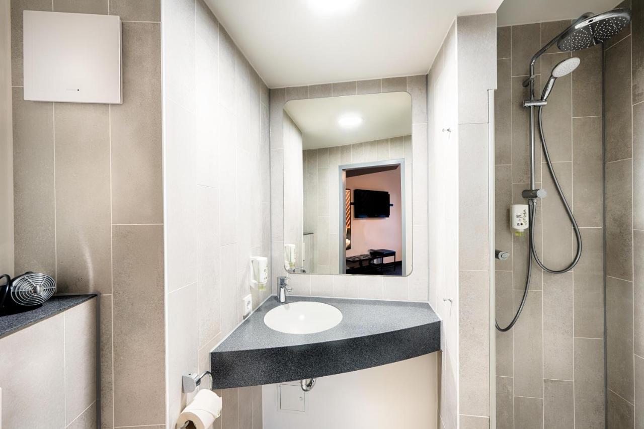 B&B Hotel Bremen-City エクステリア 写真